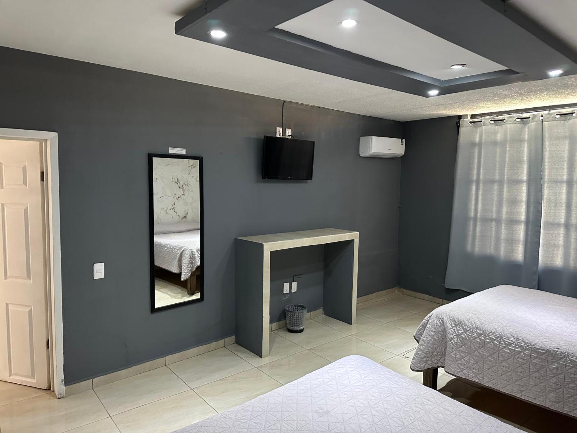 Hotel Calzada La Barca Extérieur photo